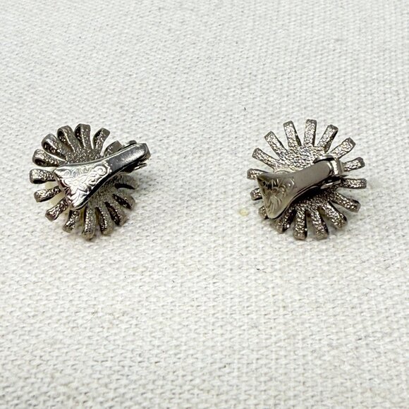 Vintage Starburst Earrings Imitation Pearl Silver-Tone Clip On‎ Retro Classic - Picture 4 of 9
